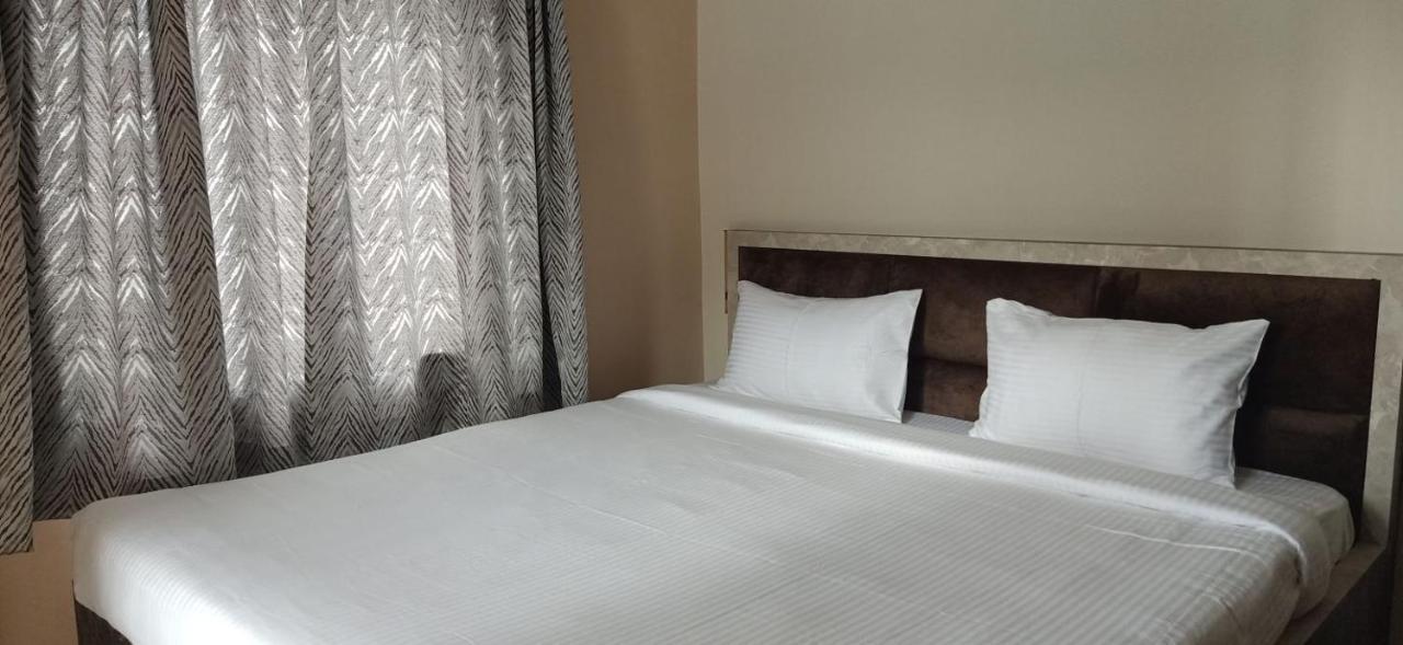 Kamakhya Residency Guwahati Esterno foto