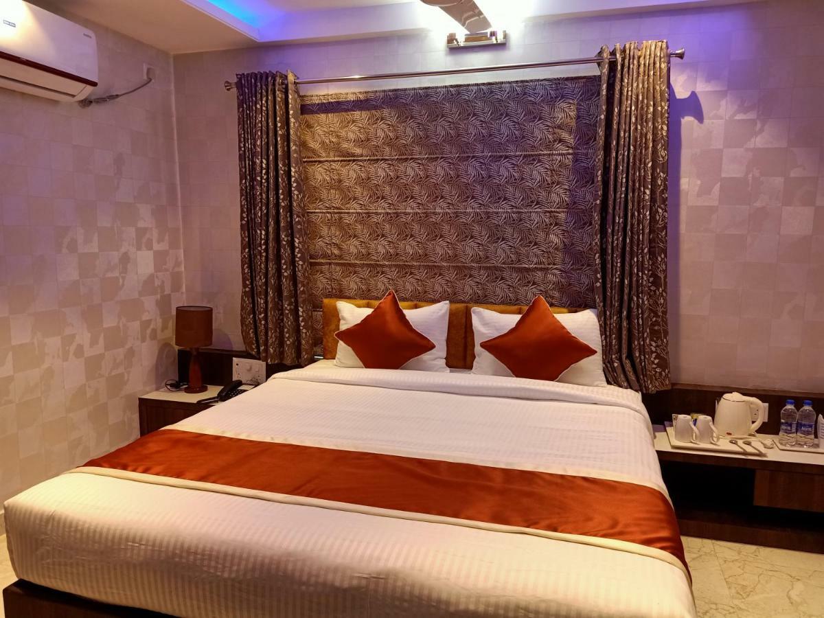 Kamakhya Residency Guwahati Esterno foto